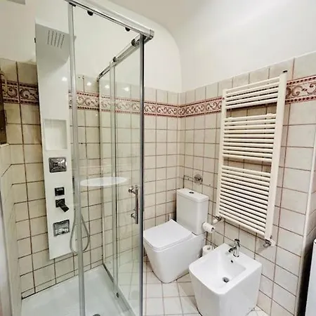 Promontorio10 - Spazioso Con Ac - Naonbnb Apartman *