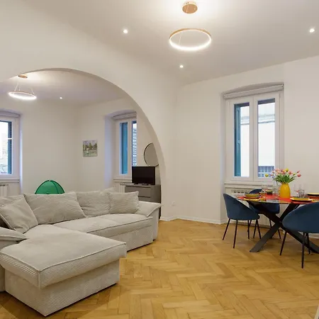 Appartamento Promontorio10 - Spazioso Con Ac - Naonbnb Trieste